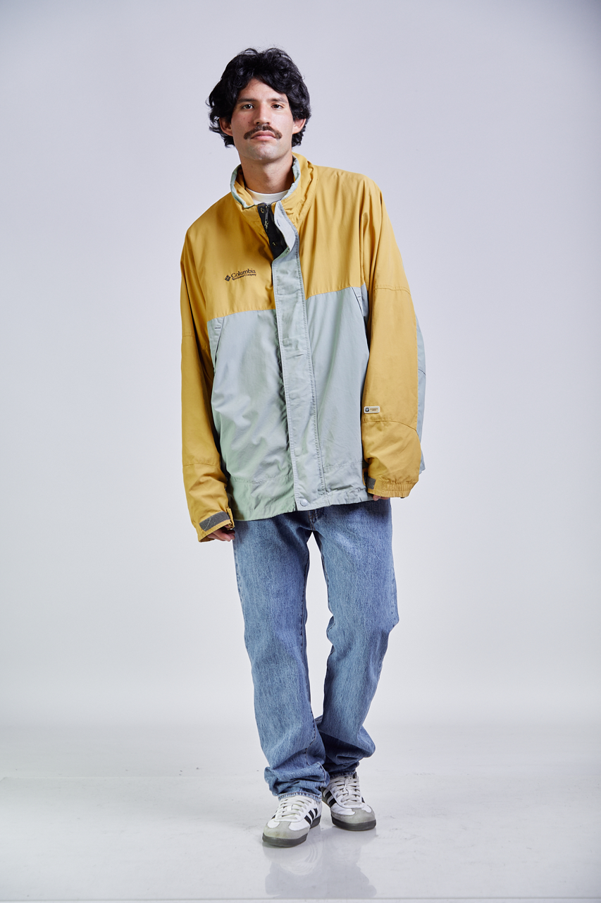 2000 Columbia Authentic Issue Convertible Jacket (L/XL)