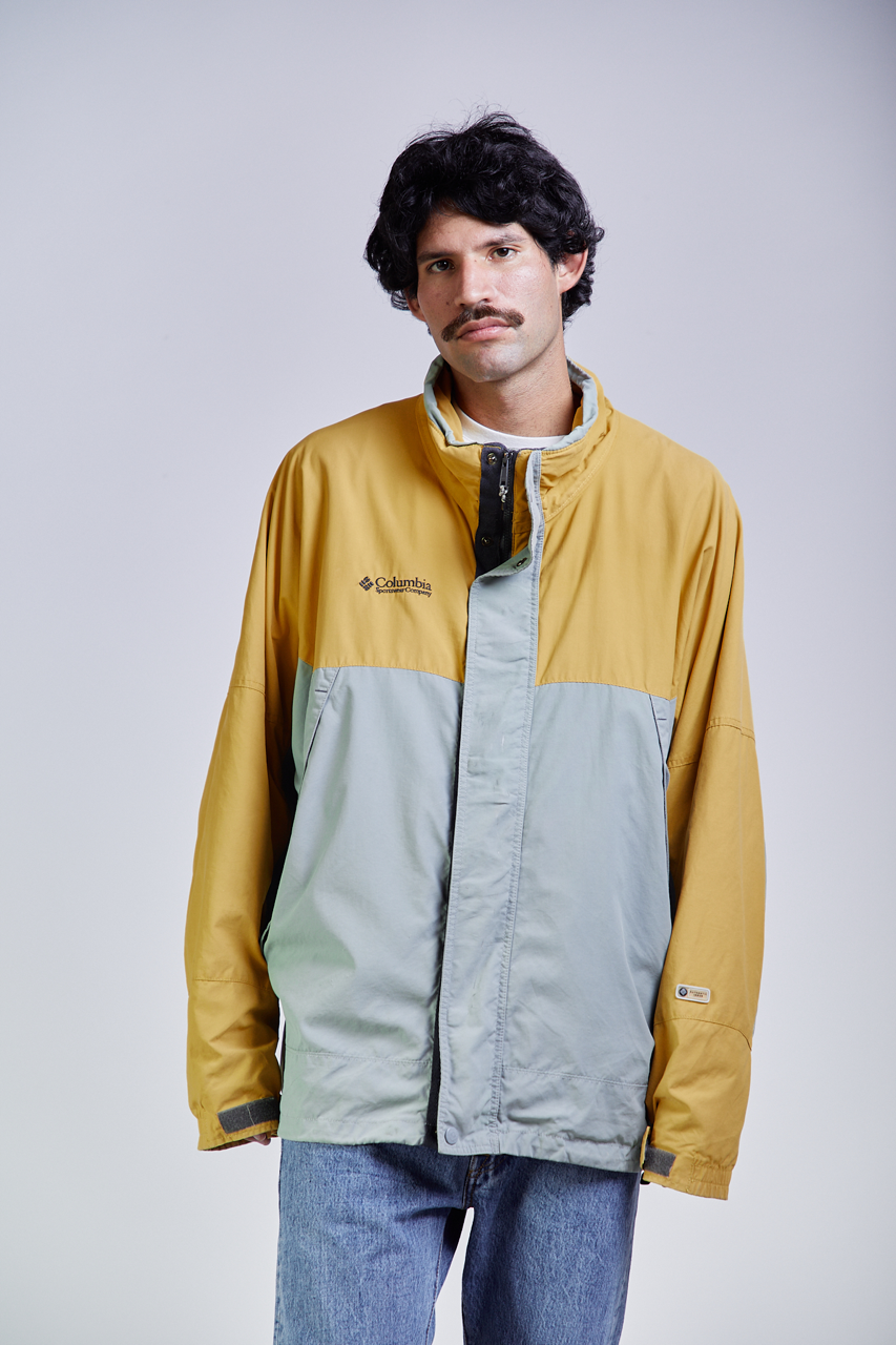 2000 Columbia Authentic Issue Convertible Jacket (L/XL)