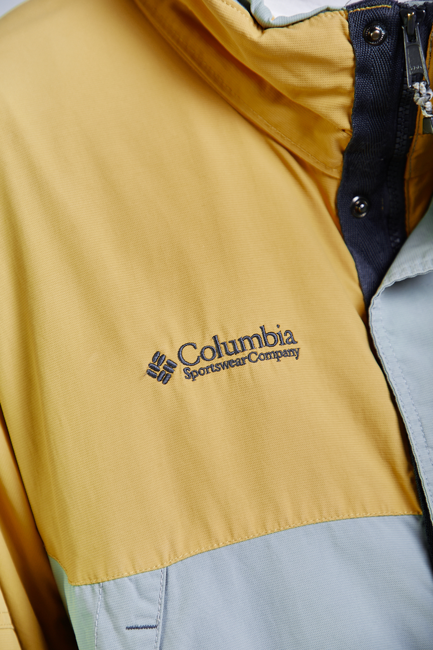 2000 Columbia Authentic Issue Convertible Jacket (L/XL)